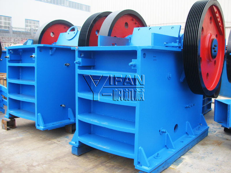 YIFAN PE400*600 Jaw Crusher in Ecuador 